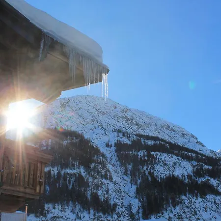 Alpin 3* Holzgau